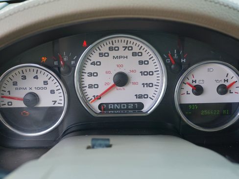 Used 2004 Ford F150 Lariat image 24