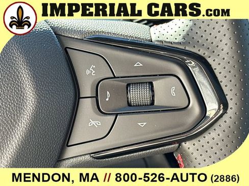 New 2026 Chevrolet Trax RS w/ Sunroof Package FWD image 25