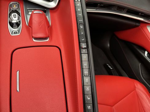 Certified 2020 Chevrolet Corvette Stingray Preferred Cpe w/ 2LT Preferred Equipment Group RWD image 21