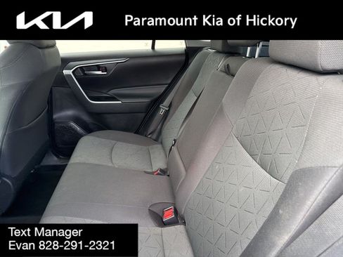 Used 2023 Toyota RAV4 XLE FWD image 13