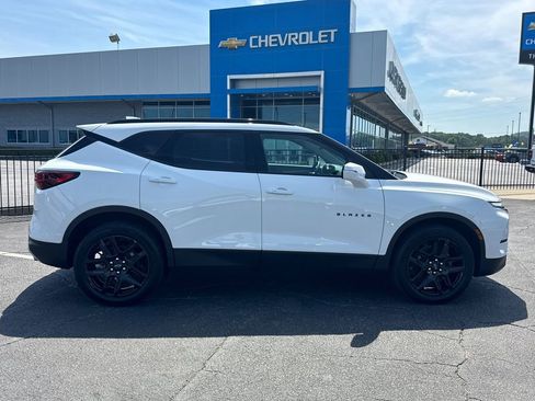 Used 2024 Chevrolet Blazer LT w/ LPO, Floor Liner Package FWD image 5