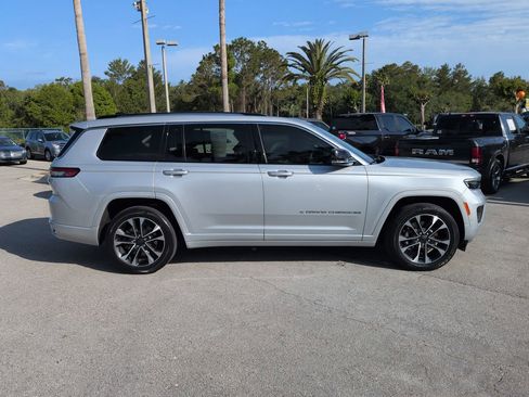 Certified 2023 Jeep Grand Cherokee L Overland w/ Advanced Protech Group III AWD/4WD image 3