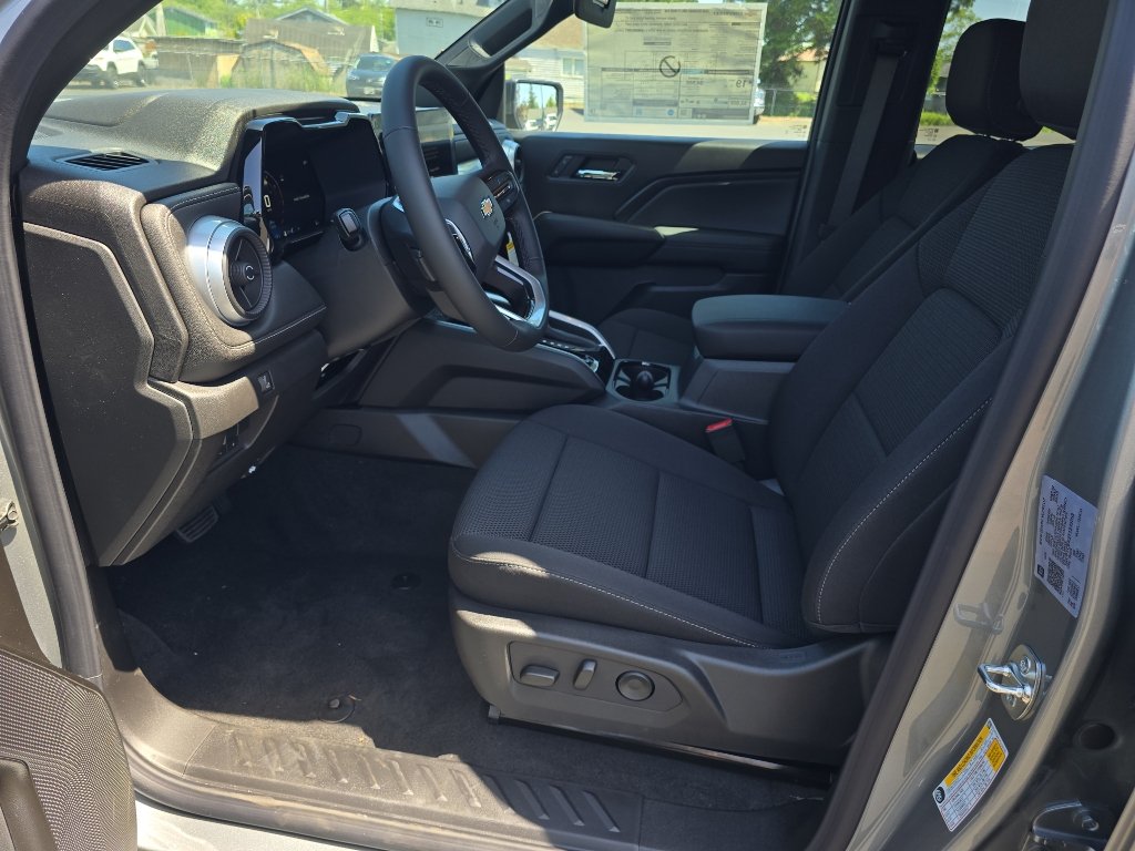 New 2026 Chevrolet Colorado LT w/ Advanced Trailering Package AWD/4WD image 13