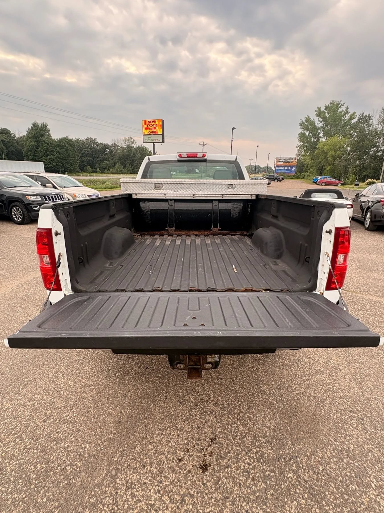 Used 2012 Chevrolet Silverado 2500 W/T w/ Snow Plow Prep Package AWD/4WD image 30