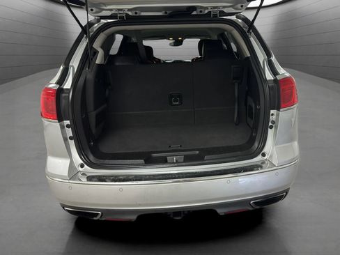Used 2017 Buick Enclave Leather w/ Trailering Package AWD/4WD image 9