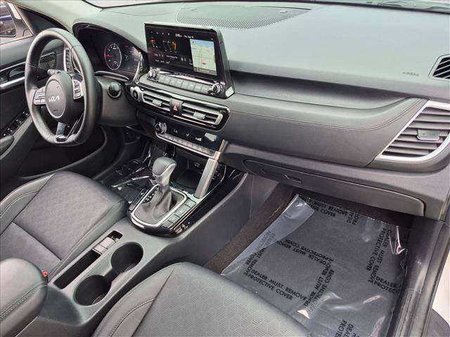 Used 2022 Kia Seltos SX w/ Sunroof Package AWD/4WD image 23