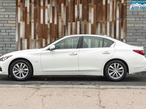 Used 2018 INFINITI Q50 Pure AWD/4WD image 3