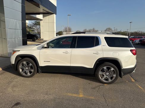 Used 2019 GMC Acadia SLT w/ LPO, Floor Liner Package AWD/4WD image 6