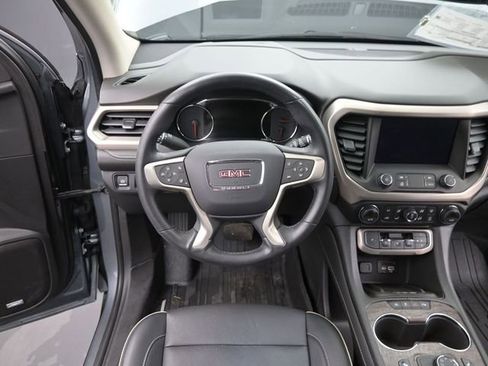 Used 2022 GMC Acadia Denali w/ Denali Ultimate Package AWD/4WD image 28