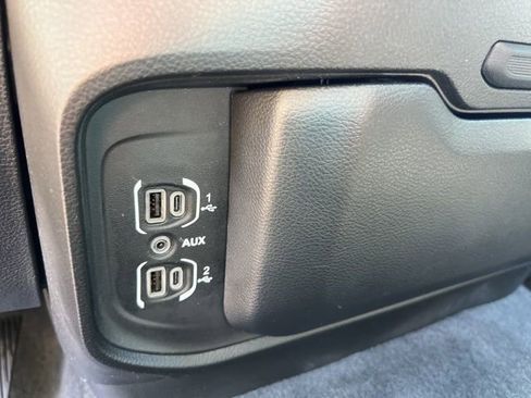 Used 2020 RAM 1500 Big Horn image 33