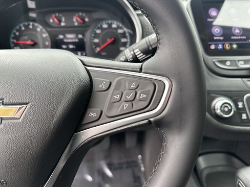 Used 2023 Chevrolet Malibu RS FWD image 20
