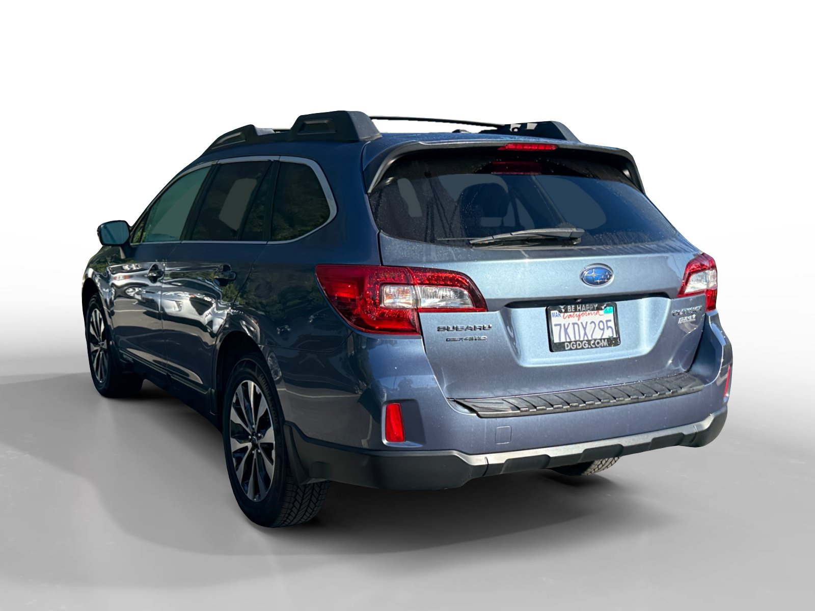 Used 2015 Subaru Outback 2.5i Limited AWD/4WD image 3