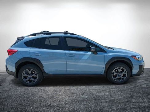 Used 2022 Subaru Crosstrek 2.5i Sport w/ Moonroof Package image 2