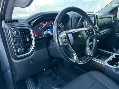 Used 2020 Chevrolet Silverado 1500 LT Trail Boss image 10