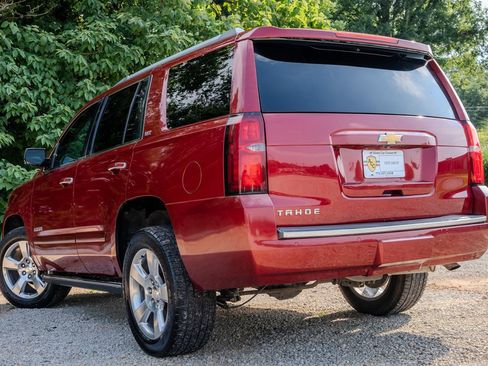 Used 2015 Chevrolet Tahoe LTZ RWD image 3