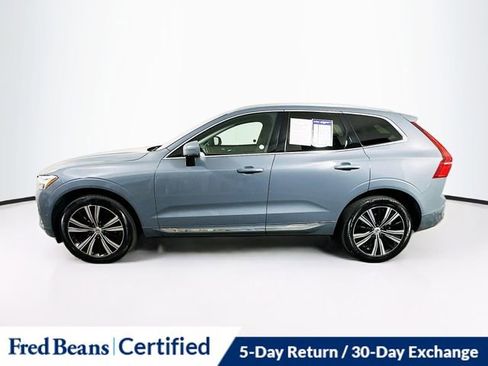 Used 2023 Volvo XC60 B5 Plus w/ Climate Package AWD/4WD image 4