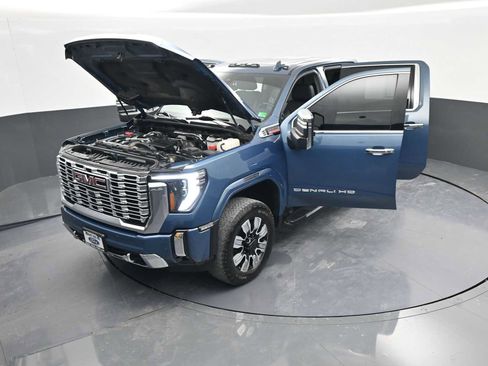 Used 2024 GMC Sierra 2500 Denali w/ Denali Reserve Package image 44