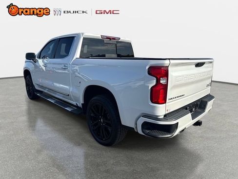 Used 2024 Chevrolet Silverado 1500 High Country AWD/4WD image 5