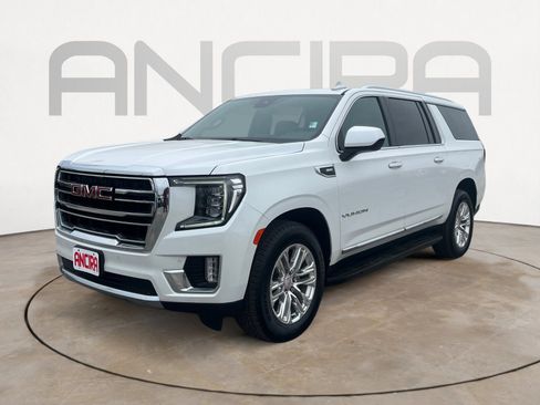 Used 2023 GMC Yukon XL SLT image 6