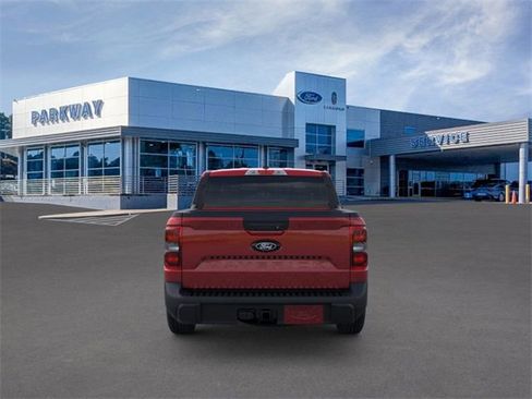 New 2025 Ford Maverick XLT w/ XLT Luxury Package image 5