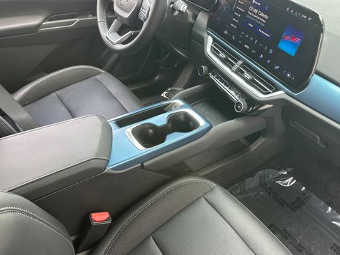 Used 2024 Chevrolet Equinox EV LT AWD/4WD image 20