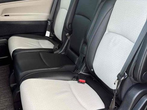 Used 2025 Honda Odyssey Elite image 21
