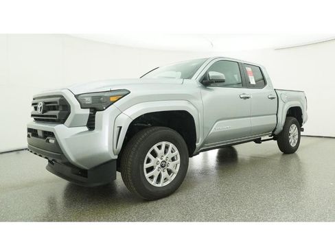 New 2026 Toyota Tacoma SR5 image 17