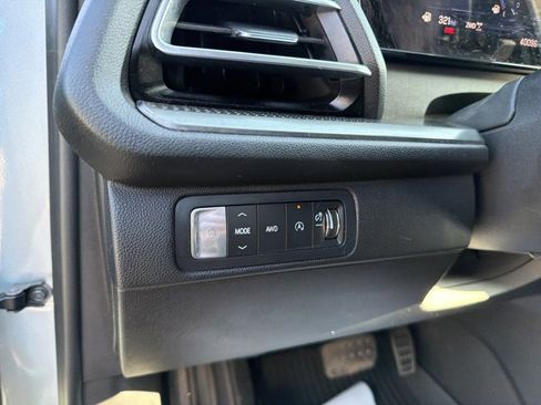 Used 2024 Chevrolet Traverse LS w/ LPO, Floor Liner Package AWD/4WD image 17