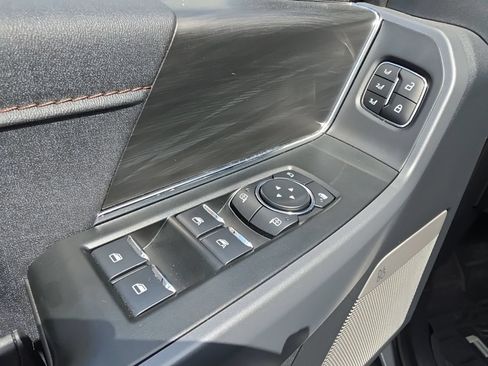 Used 2025 Ford F150 Lariat w/ Equipment Group 501A Mid AWD/4WD image 14