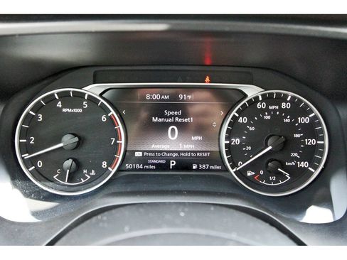 Used 2023 Nissan Rogue SV w/ SV Premium B Package FWD image 13