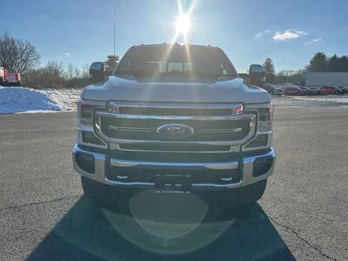 Used 2020 Ford F350 Lariat w/ Lariat Ultimate Package image 2