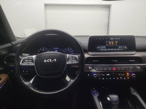 Used 2022 Kia Telluride SX w/ SX Prestige Package AWD/4WD image 22