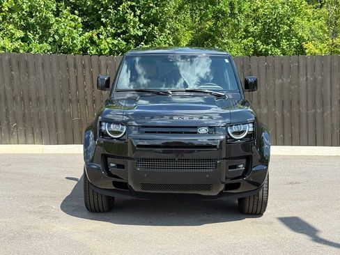 New 2026 Land Rover Defender 110 X-Dynamic SE AWD/4WD image 8