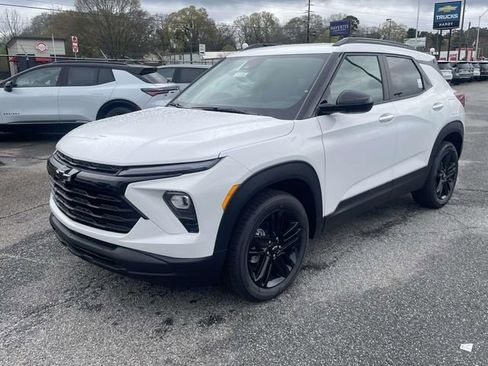 New 2026 Chevrolet TrailBlazer LT w/ Midnight Edition image 7