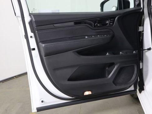 Used 2021 Honda Odyssey Touring image 18
