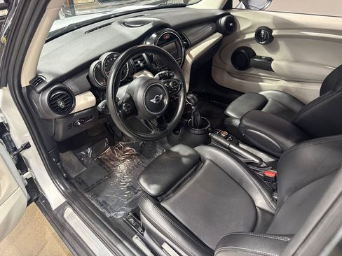 Used 2017 MINI Cooper 2-Door Hardtop image 65