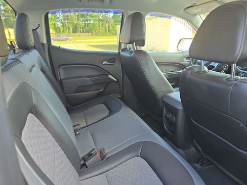 Used 2015 Chevrolet Colorado Z71 AWD/4WD image 33