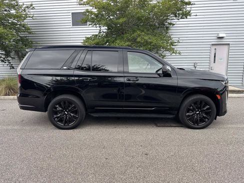 Used 2024 Cadillac Escalade Sport AWD/4WD image 5