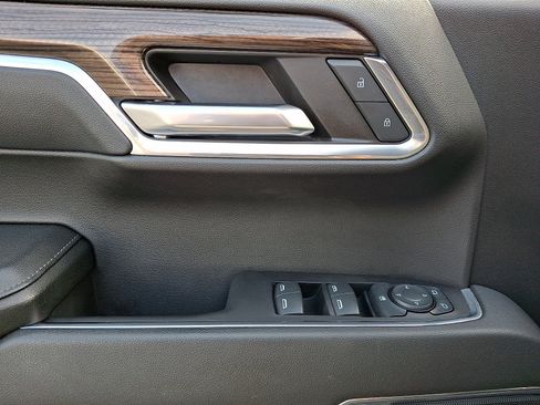 Used 2024 Chevrolet Silverado 1500 RST w/ Protection Package AWD/4WD image 12