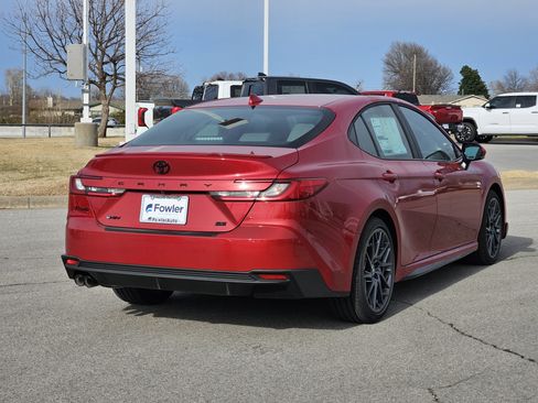 New 2026 Toyota Camry SE w/ Multimedia Upgrade Package image 4