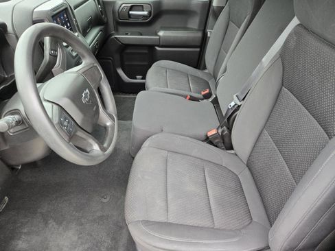 Used 2021 Chevrolet Silverado 1500 Custom Trail Boss AWD/4WD image 9