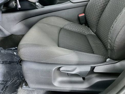 Used 2021 Toyota C-HR LE FWD image 26