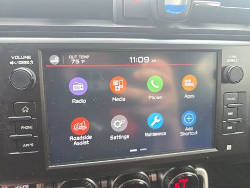 Used 2022 Toyota GR86 Premium w/ ALL Weather Mat Package (TMS) image 17