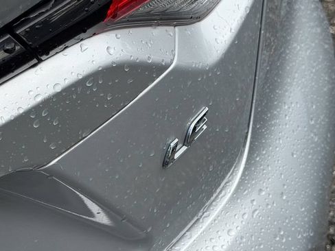 Used 2022 Toyota Corolla LE FWD image 10