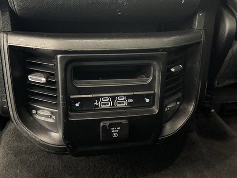 Used 2020 RAM 1500 Laramie image 31