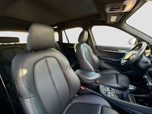 Used 2018 BMW X1 xDrive28i w/ Convenience Package image 15