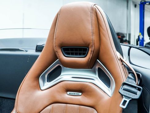 Used 2018 Mercedes-Benz AMG GT Roadster image 50