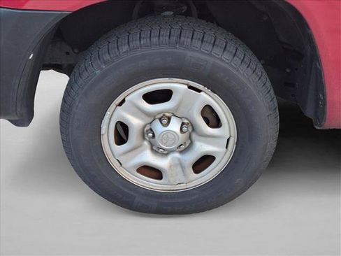 Used 2008 Toyota Tacoma 2WD Regular Cab image 9