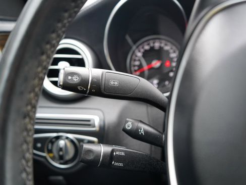 Used 2016 Mercedes-Benz C 300 4MATIC Sedan w/ Multimedia Package image 28