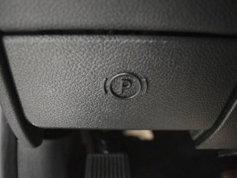 Used 2017 RAM 1500 Rebel w/ Luxury Group image 30